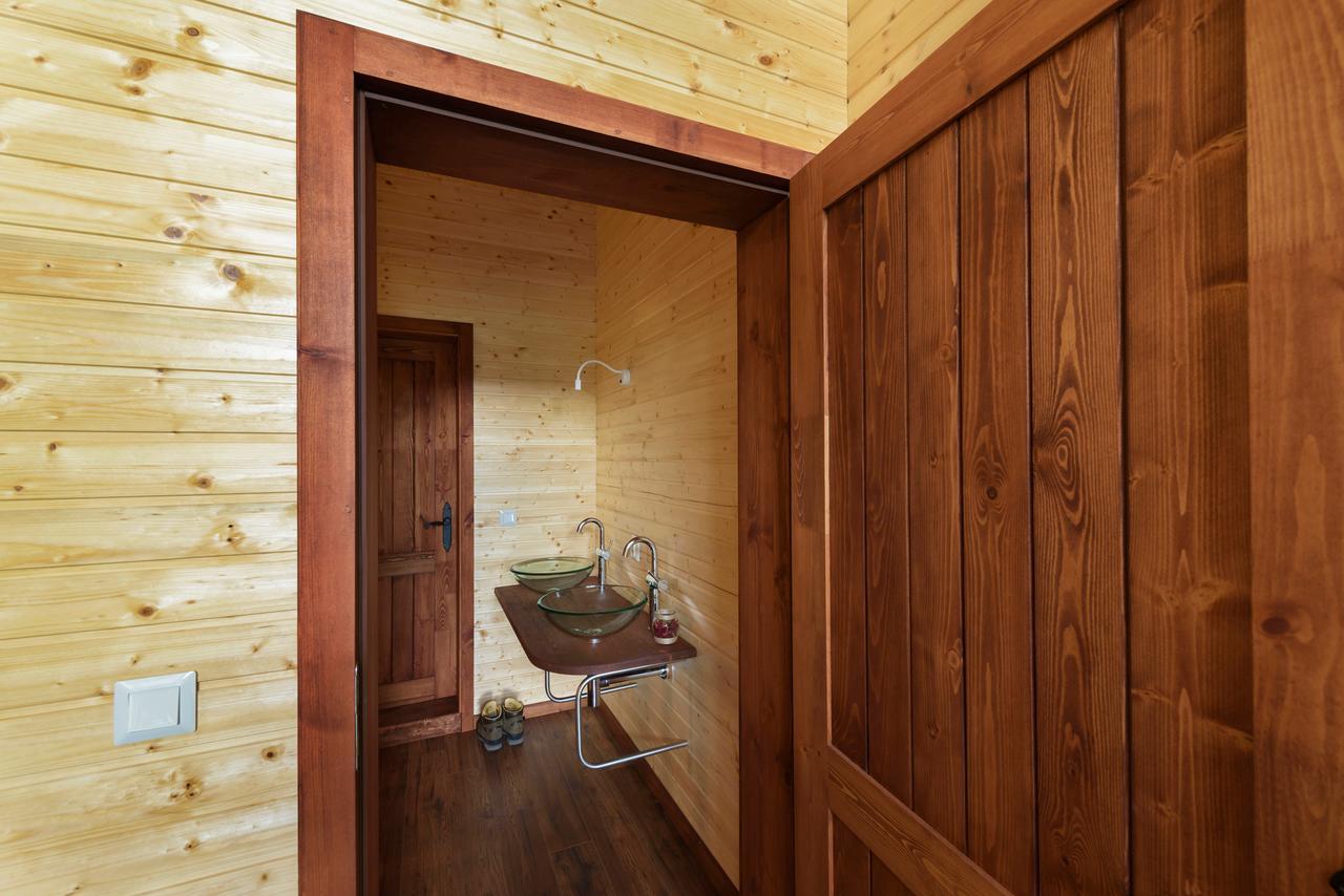 Pinus Villas Lodge With Private Jacuzzi & Phyto-Sauna Retreat Zheleznitsa Eksteriør billede